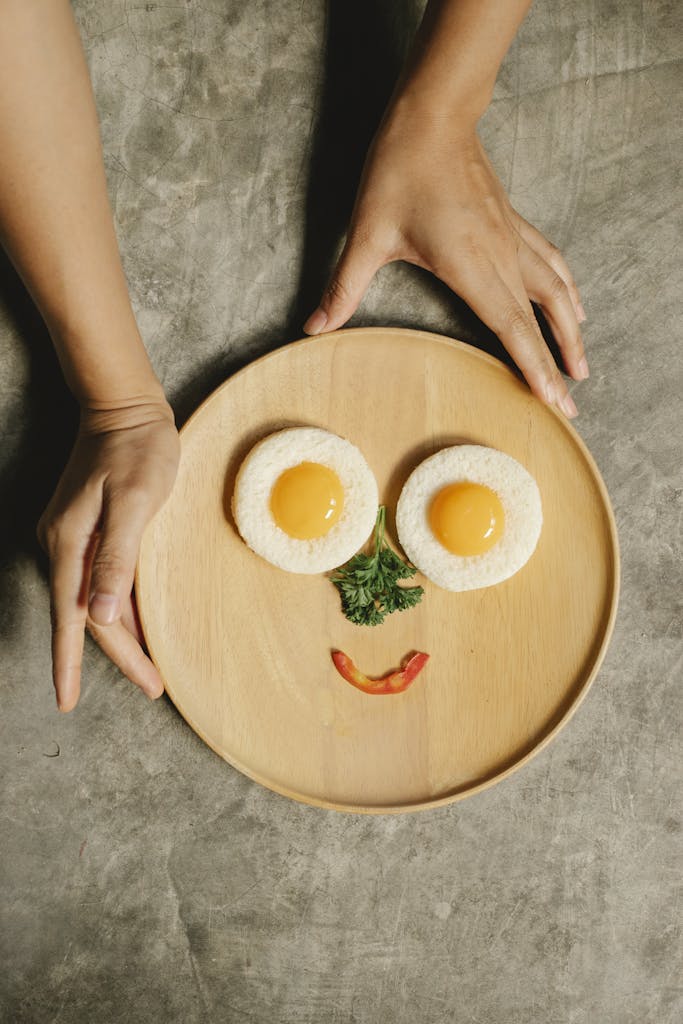 Gezicht van eieren en groente